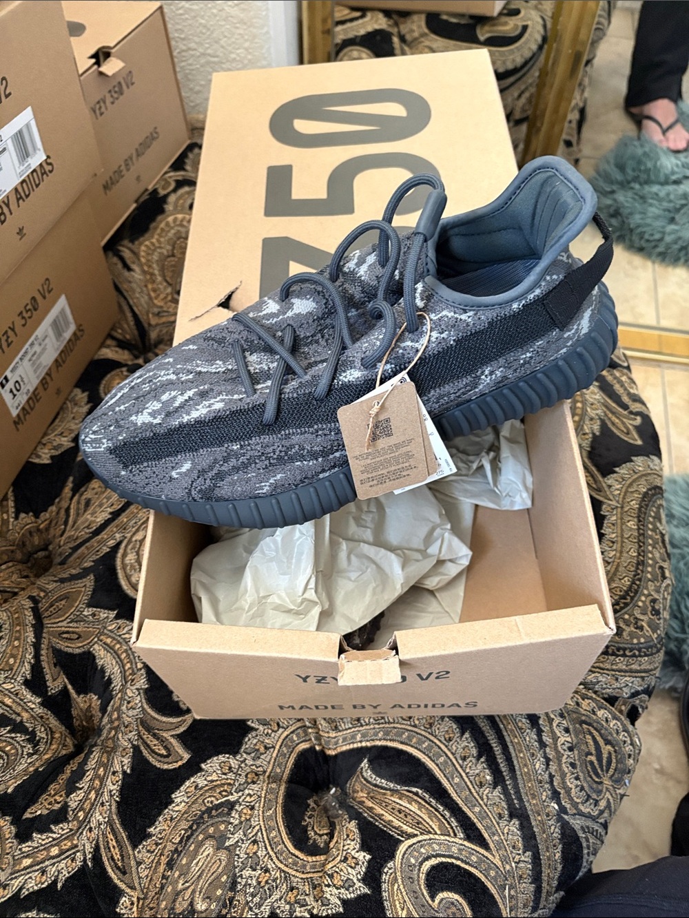 Yeezy Boost 350 V2 Core Black Grey